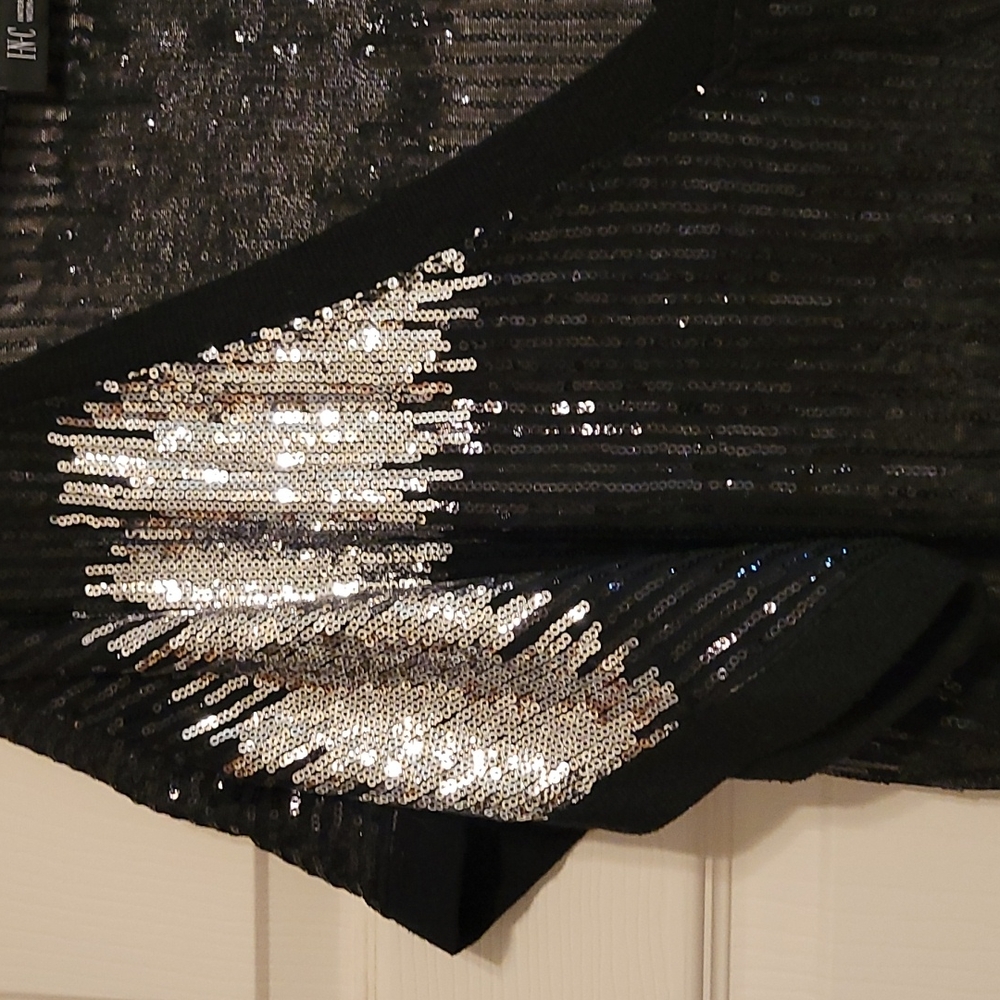 Fancy sequin top - Picture 3 of 6